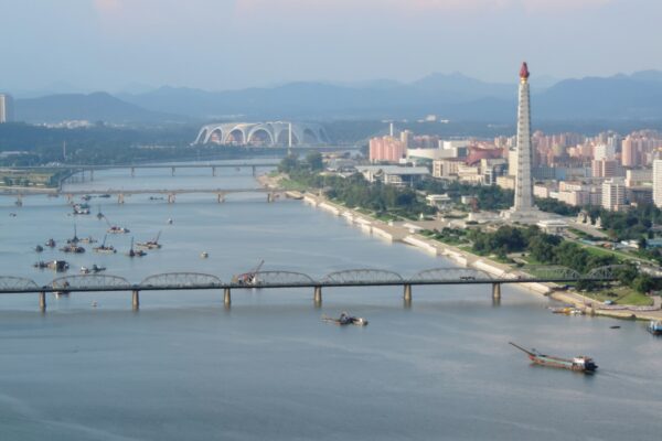 Pyongyang_Taedong_river